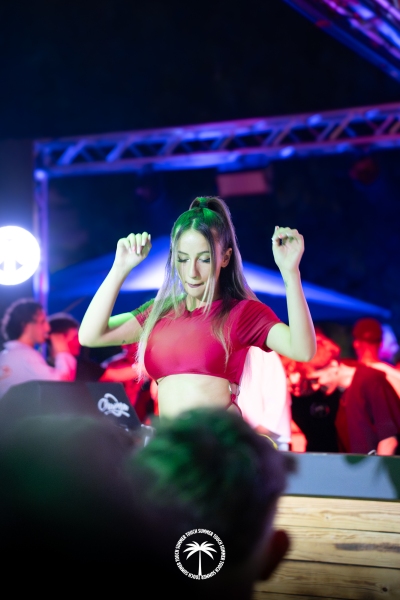 01.08-TOUCH-SUMMER-44-di-101