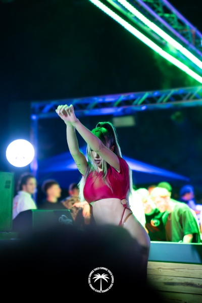 01.08-TOUCH-SUMMER-45-di-101