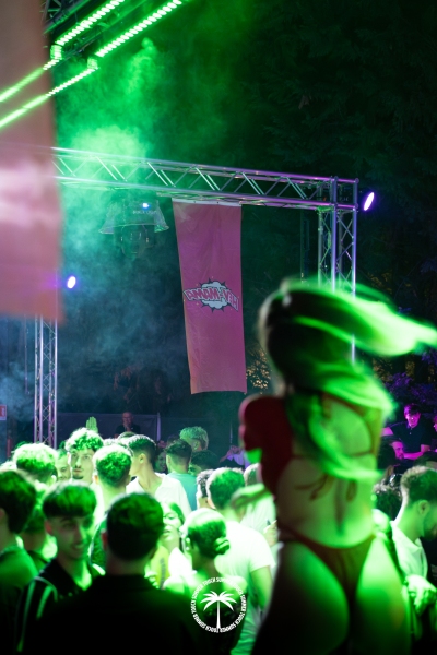 01.08-TOUCH-SUMMER-50-di-101