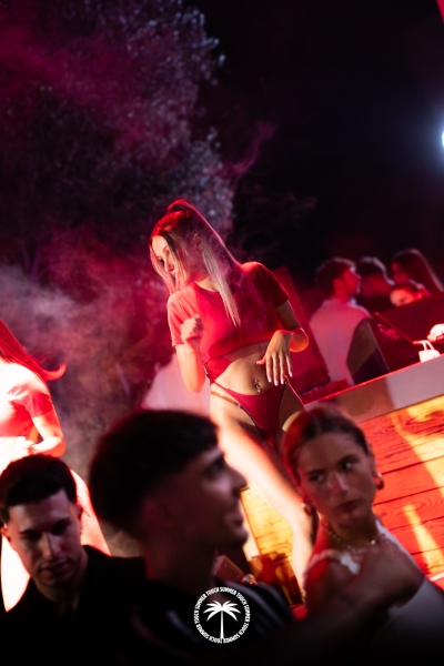 01.08-TOUCH-SUMMER-54-di-101