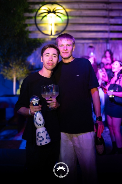 01.08-TOUCH-SUMMER-93-di-101