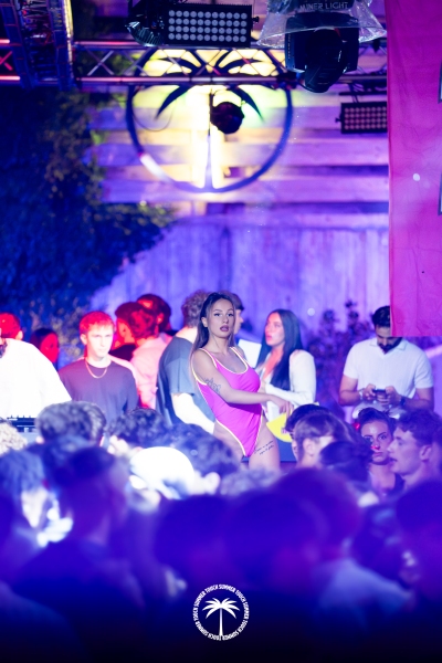 01.08-TOUCH-SUMMER-_1-di-101