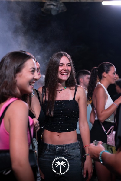 02.08-Touch-Summer-_7-di-59
