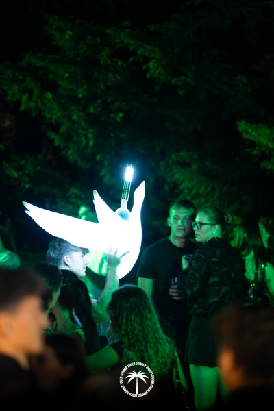 05.09-TOUCH-SUMMER-20-di-81