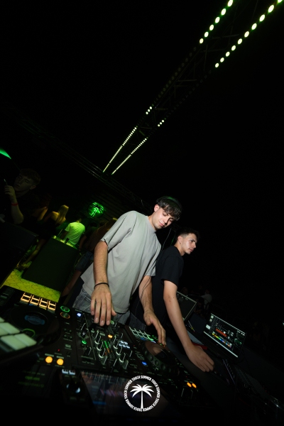 05.09-TOUCH-SUMMER-5-di-81