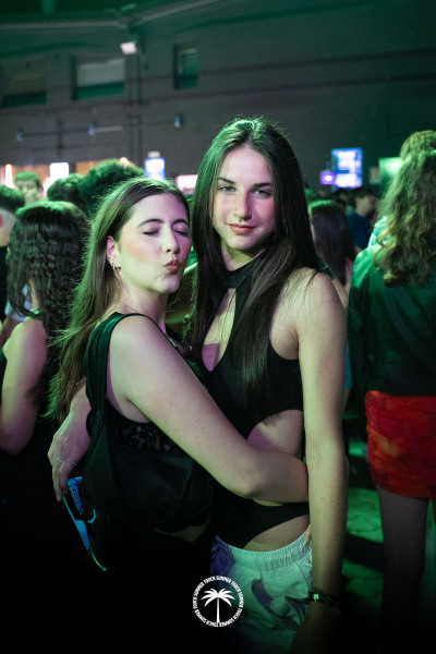 06.06-Touch-Summer-33-di-102