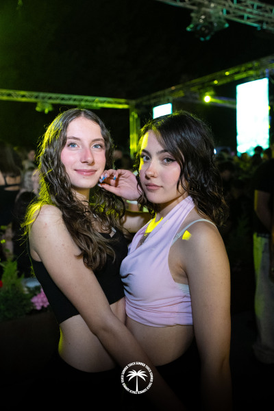 06.06-Touch-Summer-89-di-102