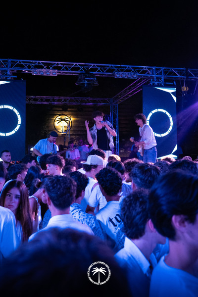 07.06-Touch-Summer-39-di-102
