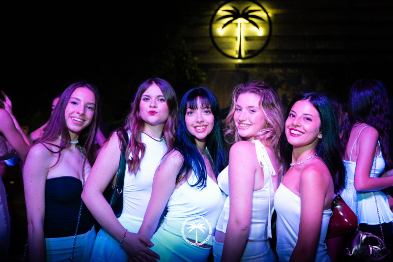 07.06-Touch-Summer-51-di-102