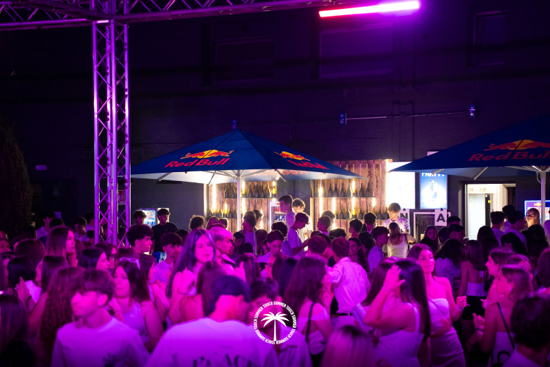 07.06-Touch-Summer-70_-di-102
