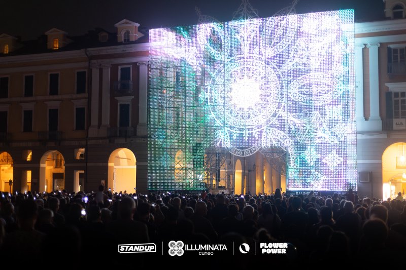 06.07-FLOWER-POWER-X-ILLUMINATA-CUNEO-35