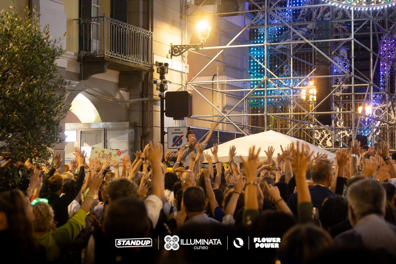 06.07-FLOWER-POWER-X-ILLUMINATA-CUNEO-69