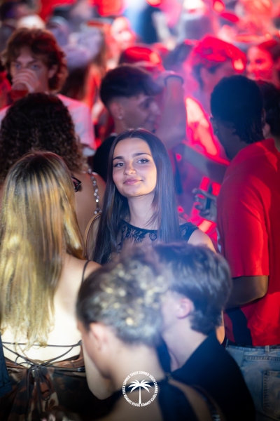 08.08-TOUCH-SUMMER-12-di-97