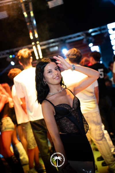 08.08-TOUCH-SUMMER-27-di-97