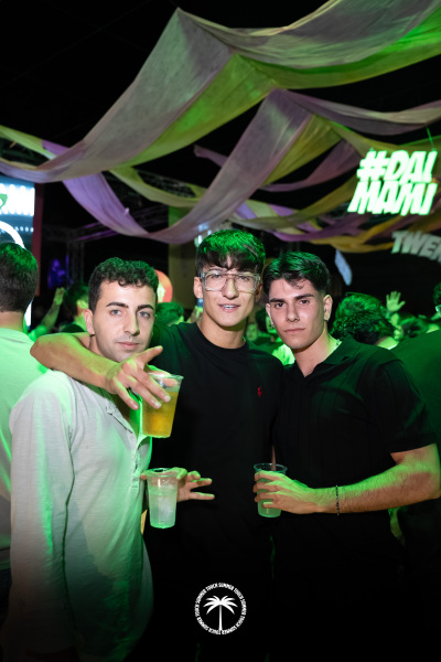 14.06-HEY-MAMA-79-di-99