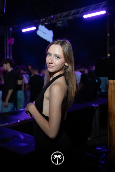 19.07-Touch-Summer-36-di-60