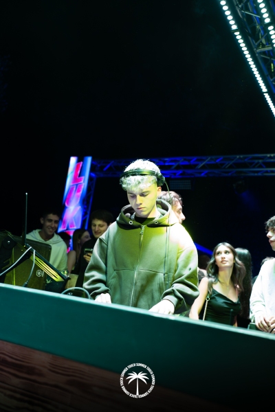 22.08-TOUCH-SUMMER-22-di-90