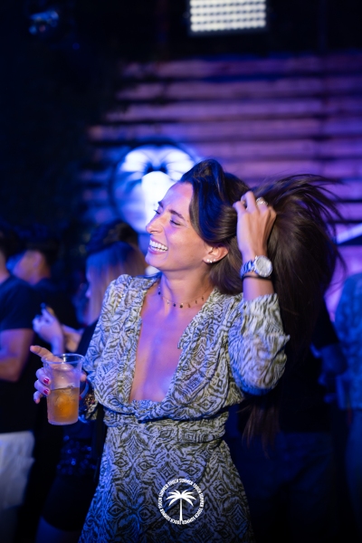 22.08-TOUCH-SUMMER-50-di-90