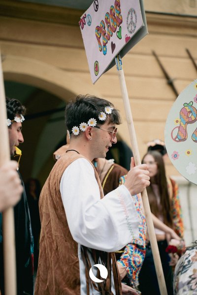 26.04-PARATA-FLOWER-POWER-36-di-40