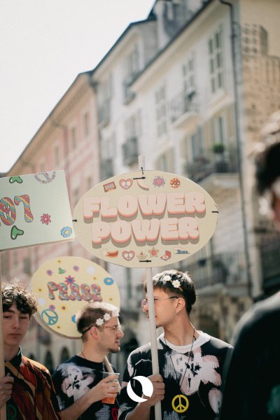26.04-PARATA-FLOWER-POWER-_1-di-40