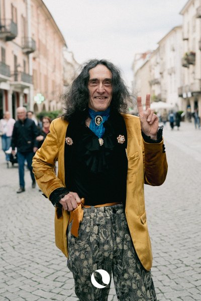 26.04-PARATA-FLOWER-POWER-_13-di-40