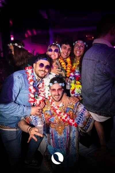 FLOWER-POWER-Pala-Club-51-di-111