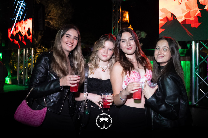 31.05-Touch-Summer-28-di-124