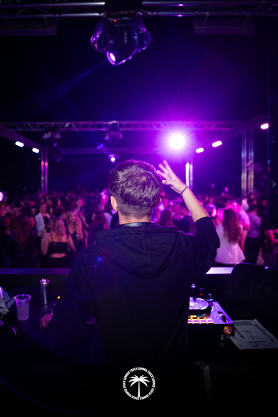 31.05-Touch-Summer-34-di-124