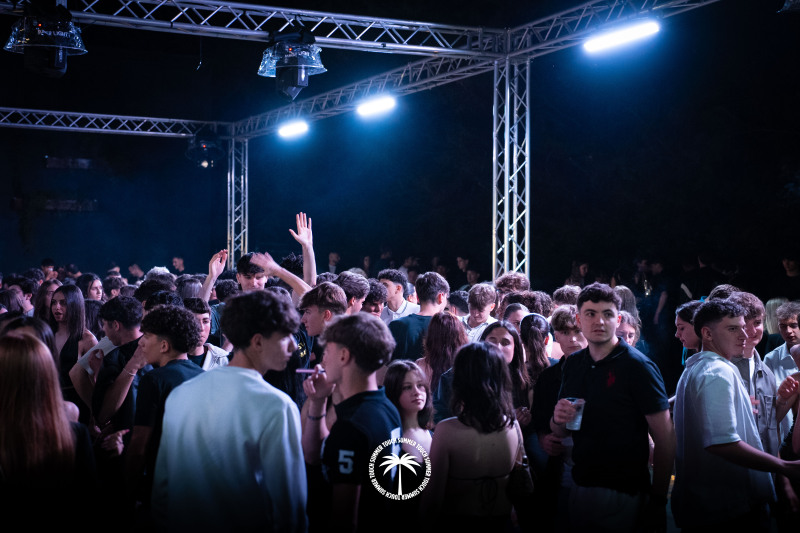 31.05-Touch-Summer-58-di-124