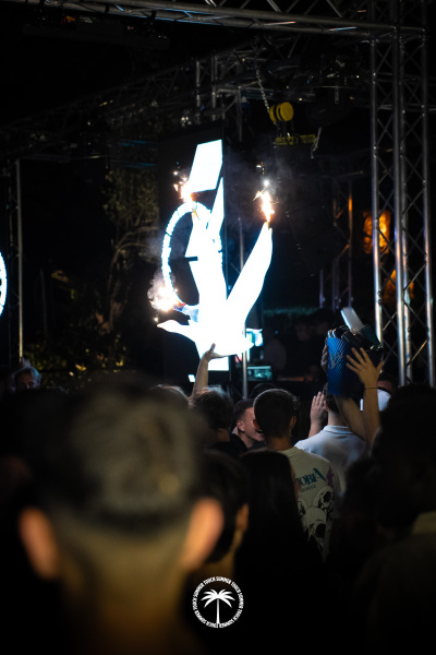 31.05-Touch-Summer-78-di-124